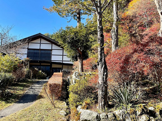 青藍洞窯の四季
